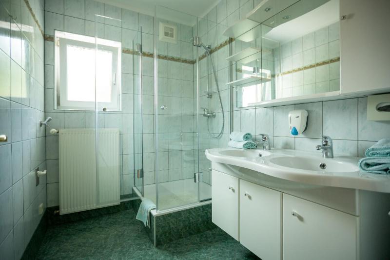 Appartements Caroline Ossiach Extérieur photo